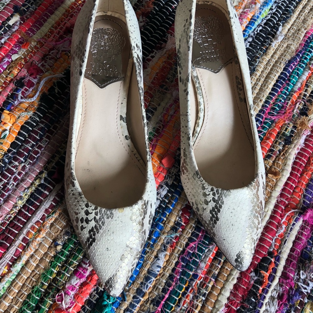 Vince Camuto Snake Print Pointed Heels Size 7 - image 1